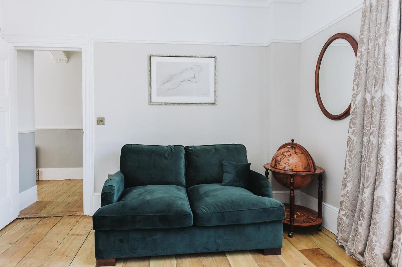 Stunning 5 Bedroom Period Property By The Sea Херн Бей Екстериор снимка
