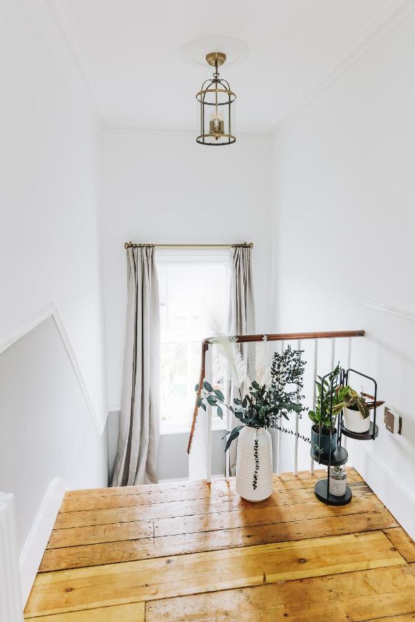 Stunning 5 Bedroom Period Property By The Sea Херн Бей Екстериор снимка